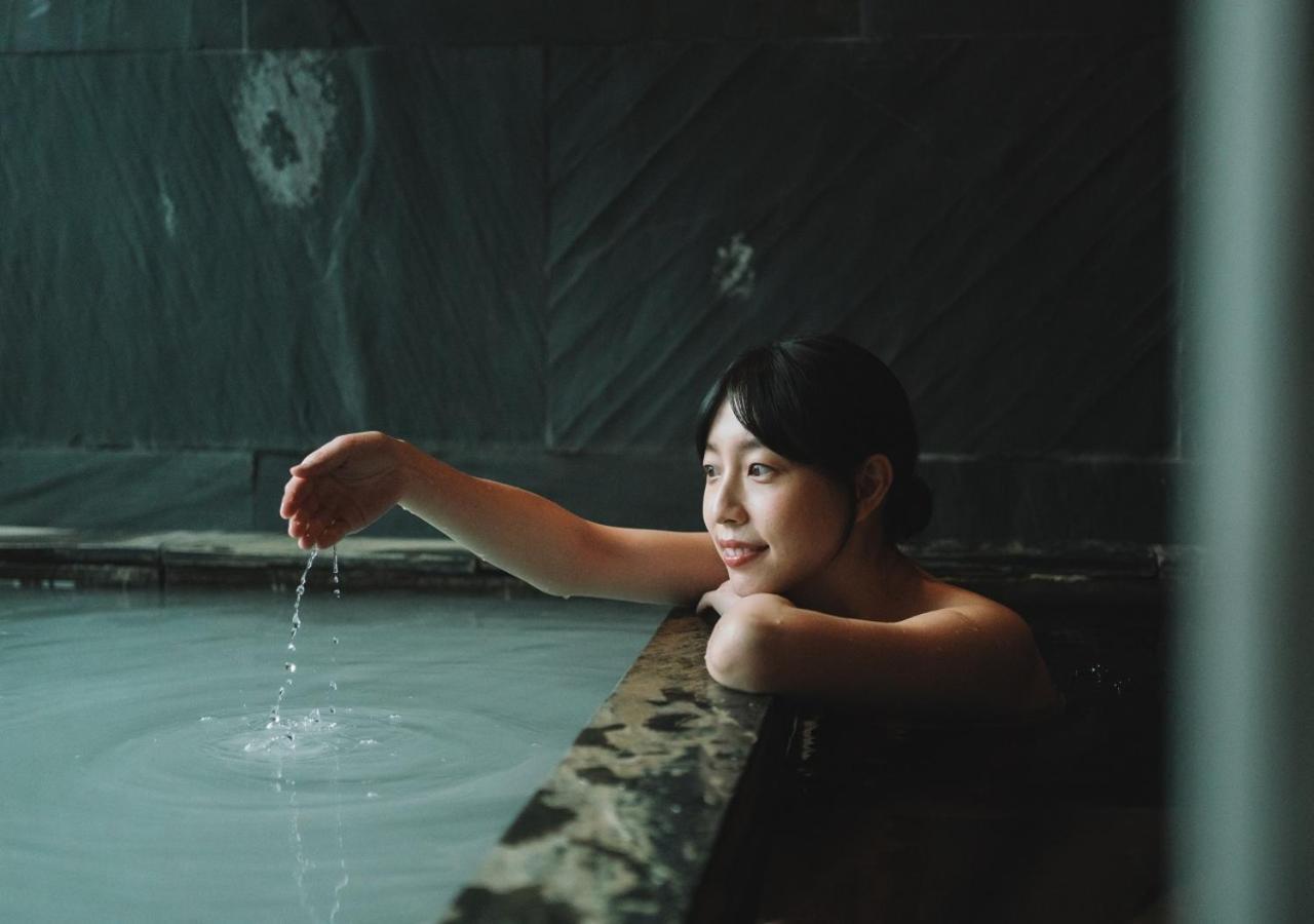 Hotel Royal Beitou Taipei Bagian luar foto